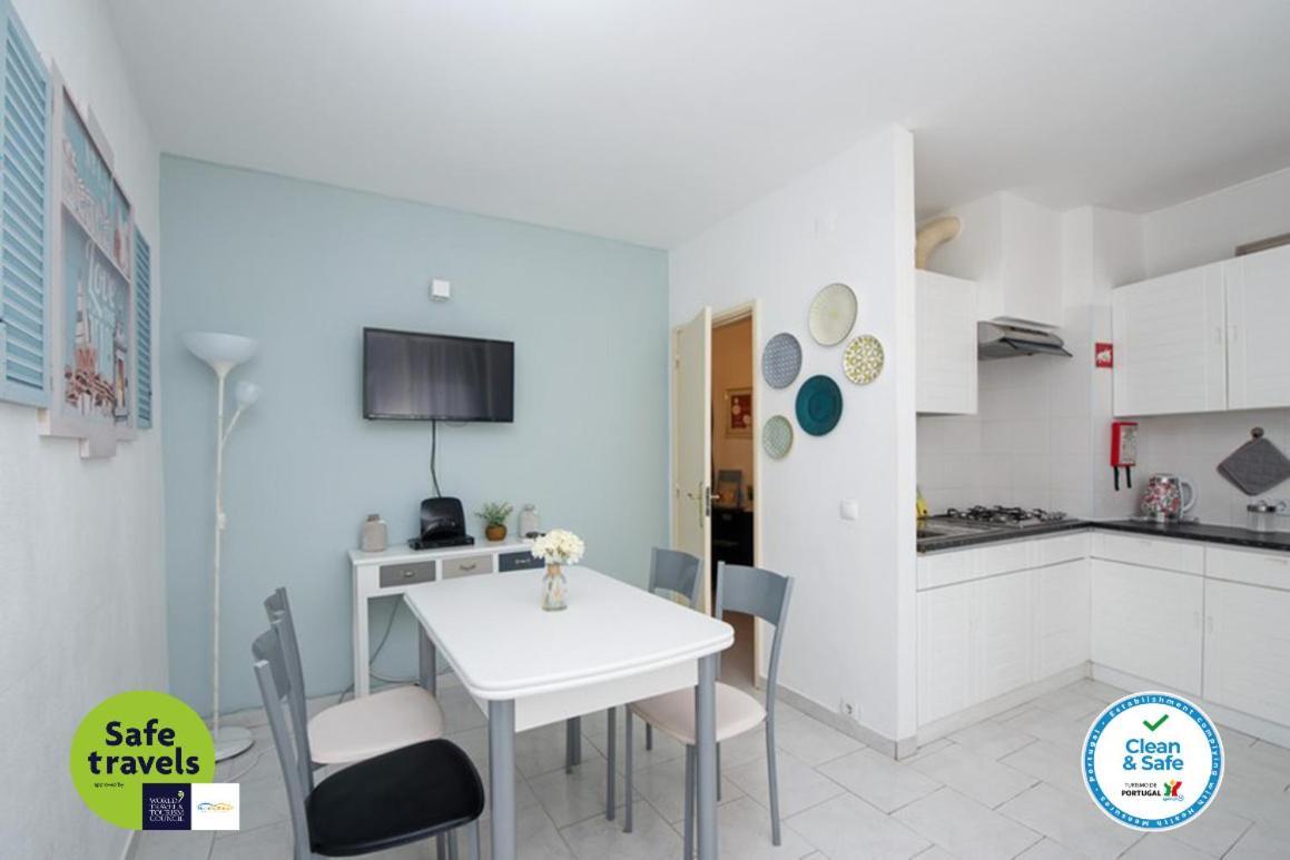 Lena'S Beach House By Hellovacations Albufeira Exterior photo